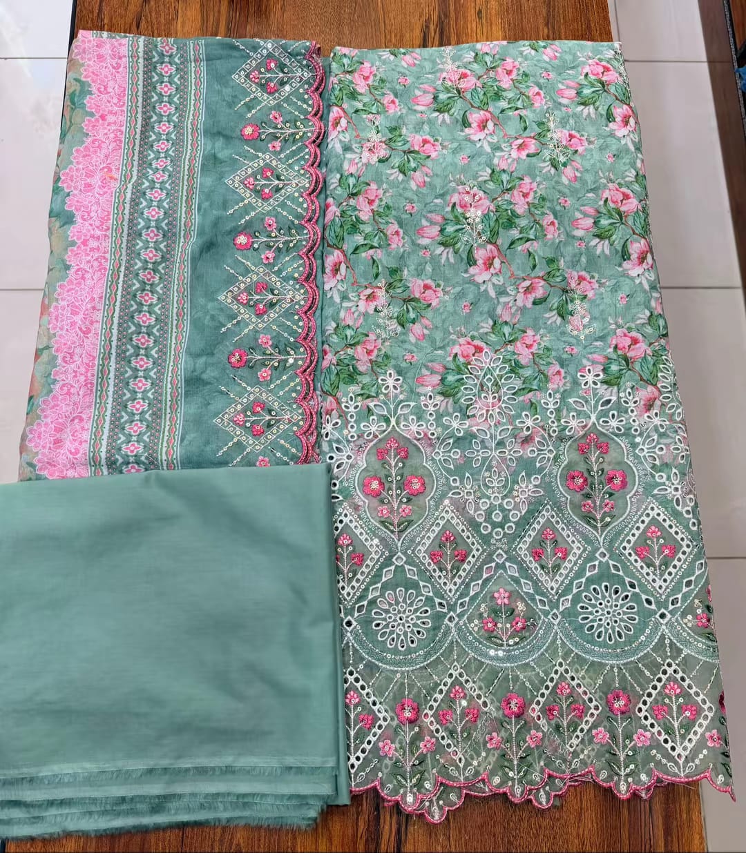 ❁Bin Saeed Fancy Luxury Embroidery Chickenkari 3PICES Lawn COLLECTION❁