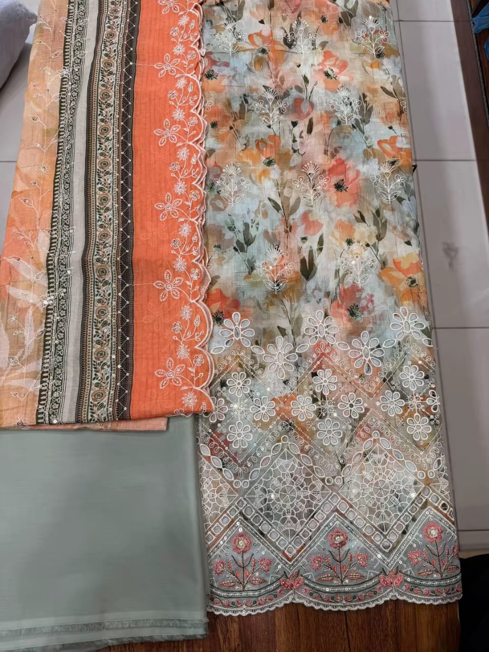 ❁Bin Saeed Fancy Luxury Embroidery Chickenkari 3PICES Lawn COLLECTION❁